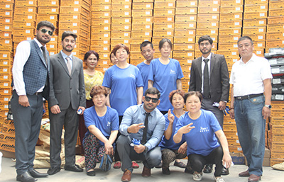 熱烈歡迎巴基斯坦的著名的螺栓進(jìn)口公司來(lái)我工廠(chǎng)參觀(guān)